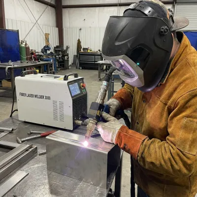 fiber laser welder